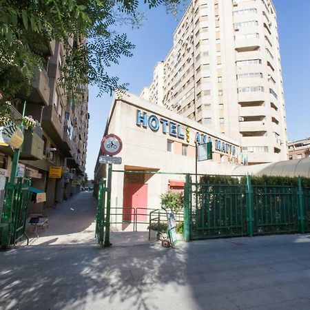 Center Deluxe Apartment Granada Bagian luar foto