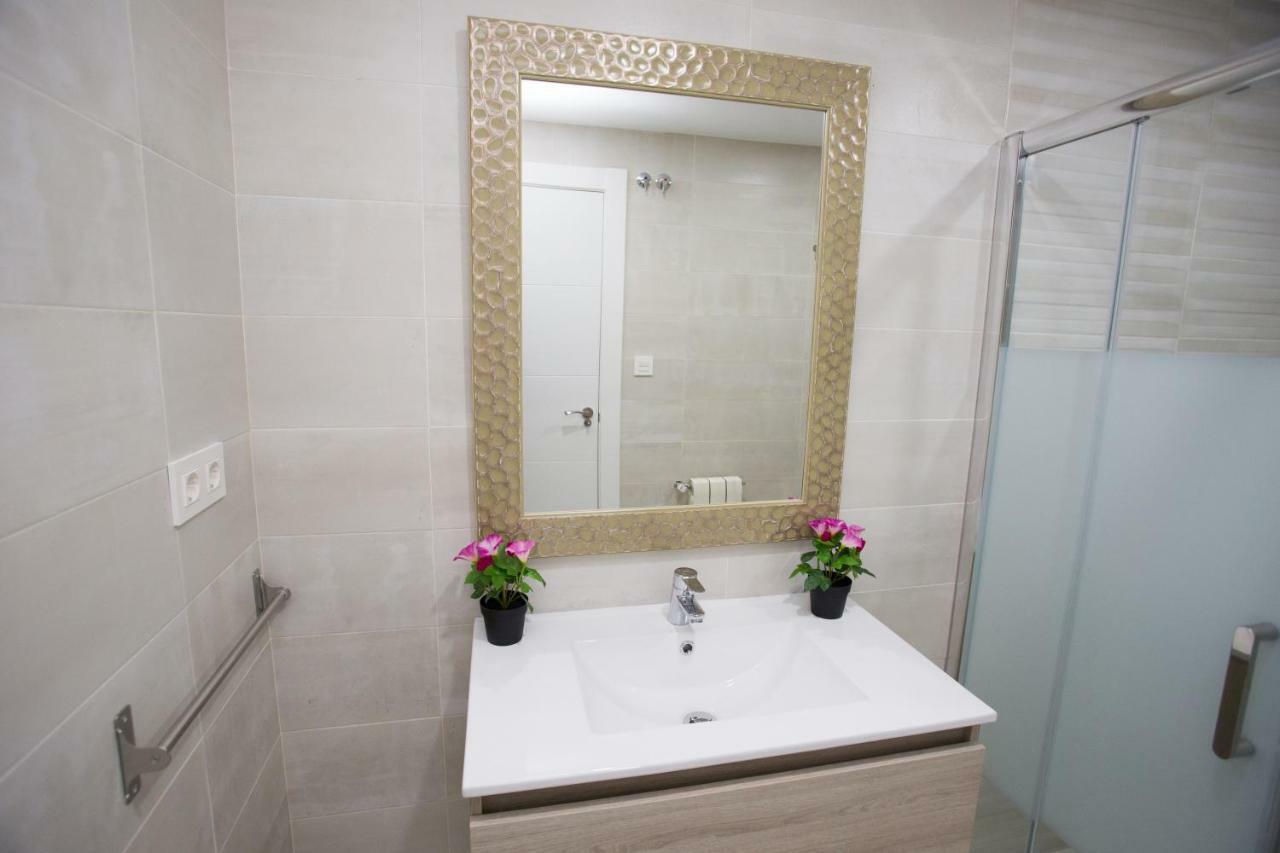 Center Deluxe Apartment Granada Bagian luar foto