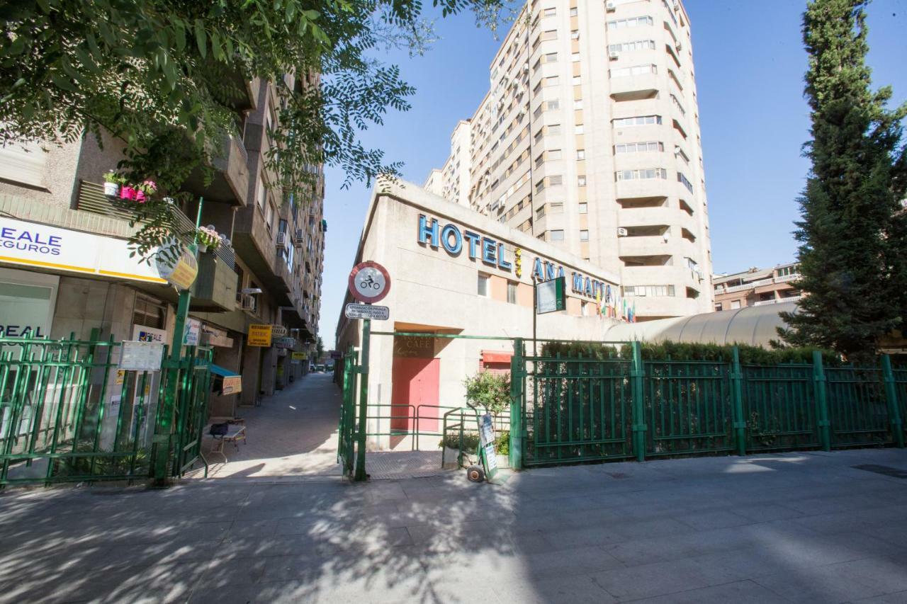 Center Deluxe Apartment Granada Bagian luar foto